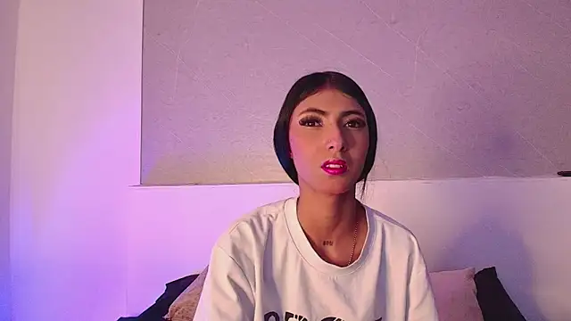 Snapshot of Jhon_and_Karol chatting on May 6, 2026, 4:16 am Jhon and Karol online show from May 6, 2026, 4:16 am