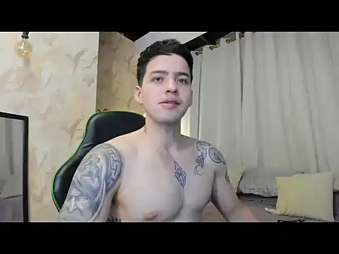 RONNY COLTON online show from May 10, 2026, 10:33 pm