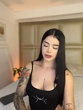 Snapshot of Bella_jagger chatting on June 10, 2026, 7:09 am Bella jagger online show from June 10, 2026, 7:09 am