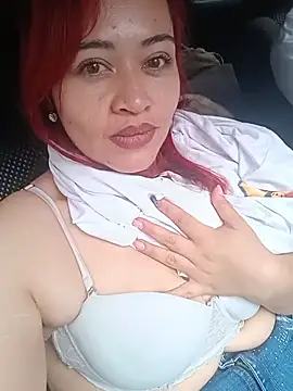 Snapshot of Amaranta-Luque chatting on May 30, 2026, 3:39 pm Amaranta-Luque online show from May 30, 2026, 3:39 pm