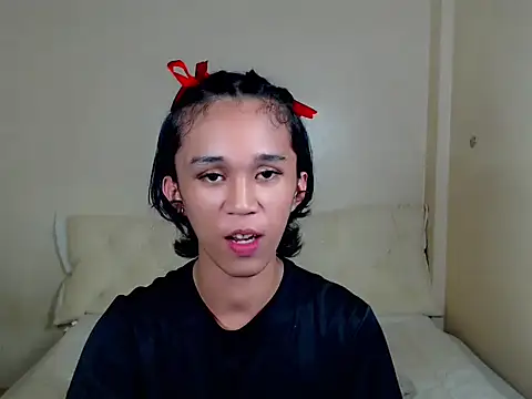 Snapshot of urnaughty_paul chatting on July 8, 2026, 11:00 am urnaughty paul online show from July 8, 2026, 11:00 am