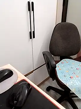 Chonami online show from May 10, 2026, 2:37 am