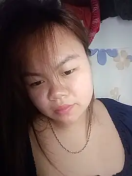 Truxcy1 online show from May 19, 2026, 5:09 pm