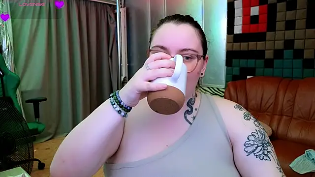 Snapshot of CatherineClaire chatting on July 24, 2026, 4:14 pm CatherineClaire online show from July 24, 2026, 4:14 pm