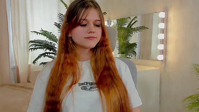 KandiMarbus online show from April 21, 2026, 9:27 am