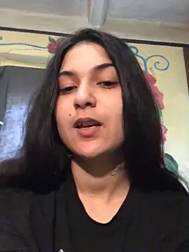 Snapshot of amira1348 chatting on May 13, 2026, 5:36 am amira1348 online show from May 13, 2026, 5:36 am