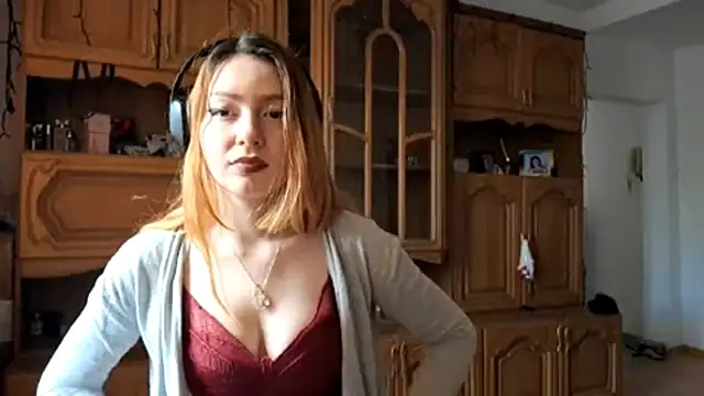 LubaGiovanni online show from April 27, 2026, 8:01 am