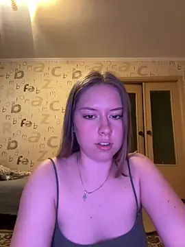Snapshot of anna_nan chatting on April 27, 2026, 11:25 pm anna nan online show from April 27, 2026, 11:25 pm