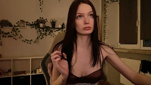 Snapshot of justAnie chatting on April 21, 2026, 6:14 pm justAnie online show from April 21, 2026, 6:14 pm