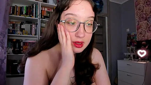 Snapshot of minionkaa chatting on June 13, 2026, 6:22 am minionkaa online show from June 13, 2026, 6:22 am