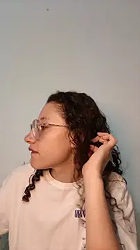 Snapshot of DanaaCollins chatting on May 25, 2026, 12:04 pm DanaaCollins online show from May 25, 2026, 12:04 pm
