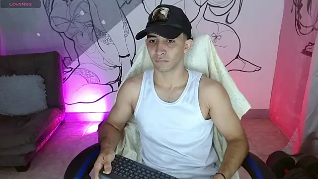 caius bigcock1 online show from May 27, 2026, 12:34 pm
