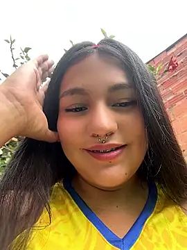 Snapshot of emily_gv1 chatting on July 7, 2026, 5:38 pm emily gv1 online show from July 7, 2026, 5:38 pm