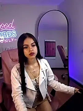  Starfire   online show from April 21, 2026, 10:49 pm