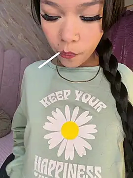 Angela Start online show from April 23, 2026, 8:21 pm
