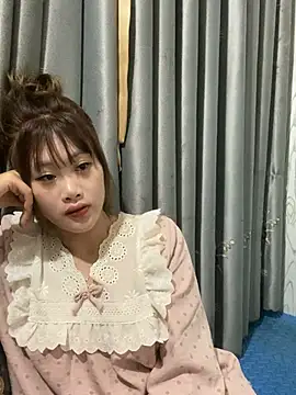 Snapshot of Ly-sexyy chatting on May 9, 2026, 3:43 am Ly-sexyy online show from May 9, 2026, 3:43 am
