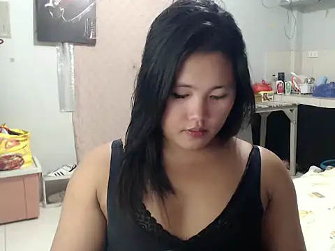 Snapshot of YourBaby_Eva chatting on June 18, 2026, 9:14 am YourBaby Eva online show from June 18, 2026, 9:14 am