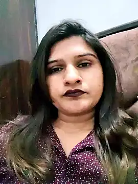 Cute-Rhea online show from April 22, 2026, 3:57 am