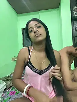 hot-couple-0 online show from June 11, 2026, 12:57 pm