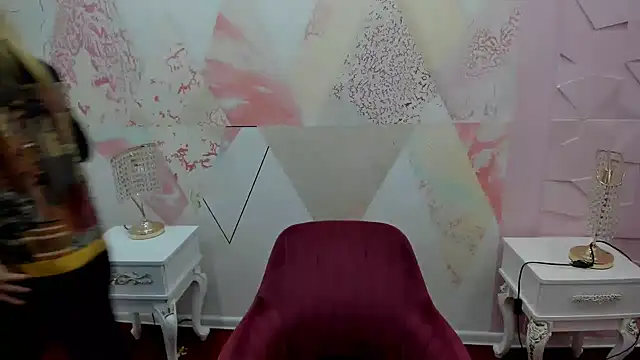 Miumiu111 online show from April 21, 2026, 10:44 am