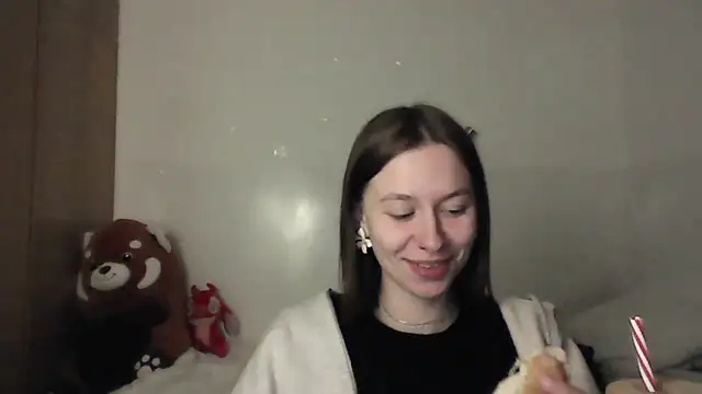 JuicyErika online show from May 10, 2026, 12:58 am