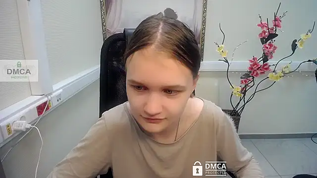 Snapshot of _donnaSia_ chatting on July 12, 2026, 6:47 am donnaSia online show from July 12, 2026, 6:47 am