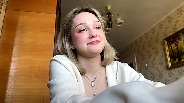 Snapshot of AlisiaStreitmatter chatting on April 28, 2026, 9:14 am AlisiaStreitmatter online show from April 28, 2026, 9:14 am