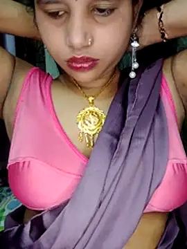 Snapshot of Nigar_Hatun chatting on May 28, 2026, 6:58 pm Nigar Hatun online show from May 28, 2026, 6:58 pm