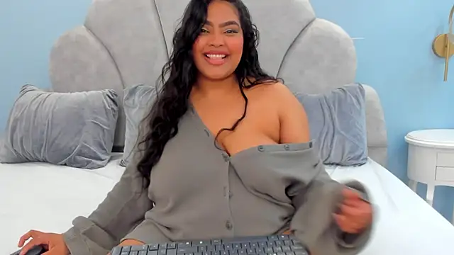 riley dolly online show from July 19, 2026, 4:43 am