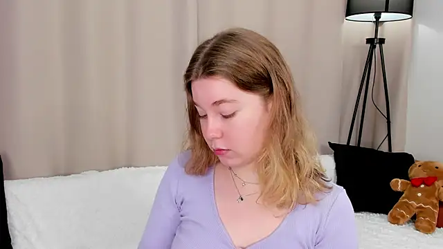 Snapshot of MERRIEMS chatting on May 21, 2026, 12:30 am MERRIEMS online show from May 21, 2026, 12:30 am