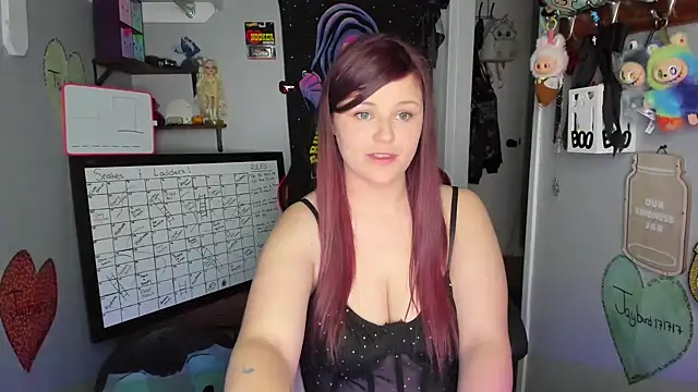 Snapshot of DelilaFields2 chatting on June 29, 2026, 5:56 pm DelilaFields2 online show from June 29, 2026, 5:56 pm
