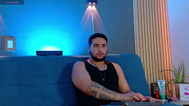 Snapshot of Marcus_Aress chatting on May 5, 2026, 7:28 pm Marcus Aress online show from May 5, 2026, 7:28 pm