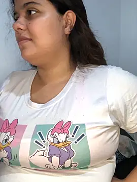 Snapshot of EliVanegas chatting on May 7, 2026, 11:52 pm EliVanegas online show from May 7, 2026, 11:52 pm