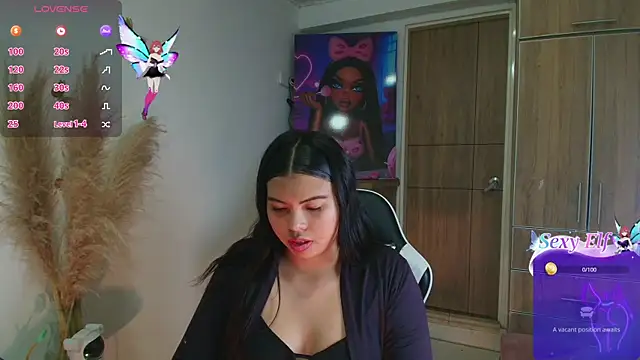 Mia isabella   online show from April 28, 2026, 5:50 pm