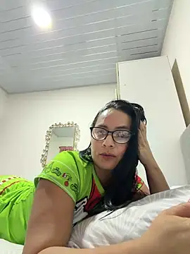 rosesaenz online show from April 22, 2026, 3:02 am