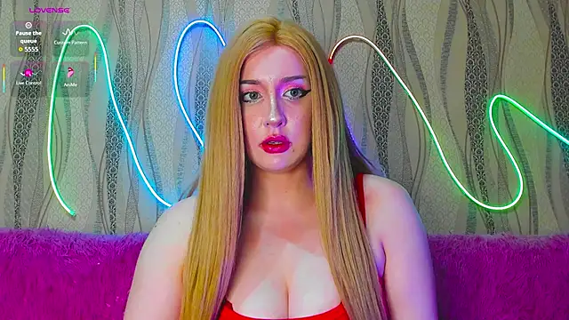TheRoseSweet online show from June 10, 2026, 8:21 pm