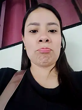Snapshot of Nicol_Alvarez1 chatting on April 24, 2026, 8:33 pm Nicol Alvarez1 online show from April 24, 2026, 8:33 pm