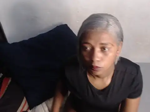 Snapshot of NawtyDiva4u chatting on June 10, 2026, 4:03 am NawtyDiva4u online show from June 10, 2026, 4:03 am