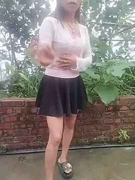 babyboo91 online show from June 15, 2026, 11:37 pm