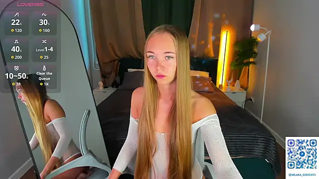 Milana Sorrento online show from June 18, 2026, 1:04 am