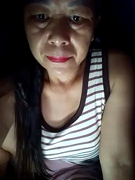 Snapshot of Ari-Na9 chatting on June 24, 2026, 7:33 pm Ari-Na9 online show from June 24, 2026, 7:33 pm
