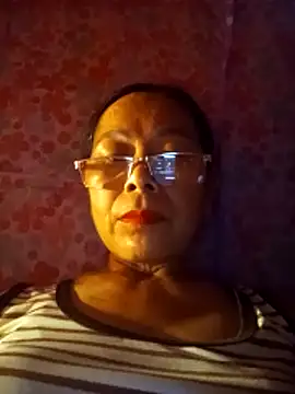 Snapshot of Ari-Na9 chatting on June 16, 2026, 2:06 pm Ari-Na9 online show from June 16, 2026, 2:06 pm