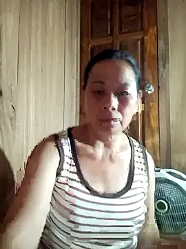 Snapshot of Ari-Na9 chatting on June 14, 2026, 6:03 am Ari-Na9 online show from June 14, 2026, 6:03 am
