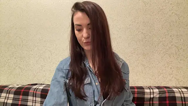 Madisonlovx online show from April 25, 2026, 7:11 pm