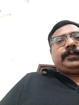 Snapshot of TamilRedchilli chatting on May 3, 2026, 7:57 am TamilRedchilli online show from May 3, 2026, 7:57 am