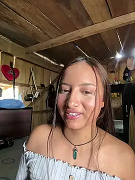 Soffia-zapata online show from July 3, 2026, 4:57 pm