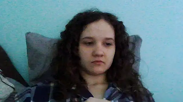 EmilyBriss online show from May 4, 2026, 11:35 am