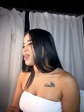 EmmaExoticaXXX online show from June 10, 2026, 9:16 pm