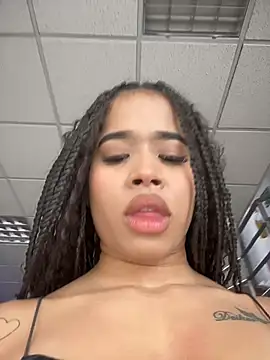 EmmaExoticaXXX online show from June 30, 2026, 9:26 pm