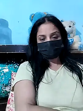 collage days online show from April 30, 2026, 7:43 pm